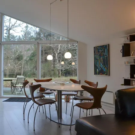 Amazing In With Kitchen Holiday home *